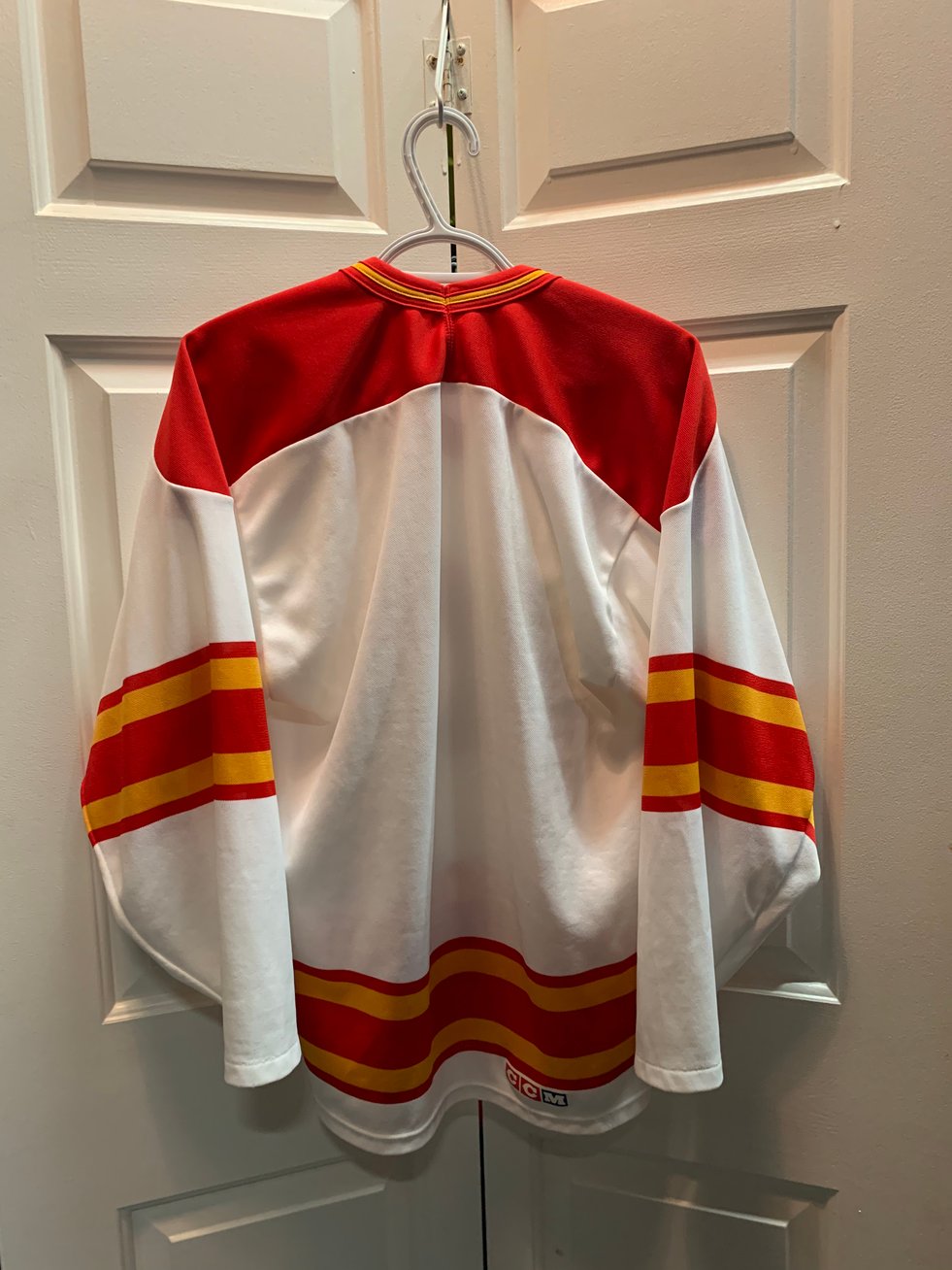 Calgary Flames Vintage CCM Jersey - L